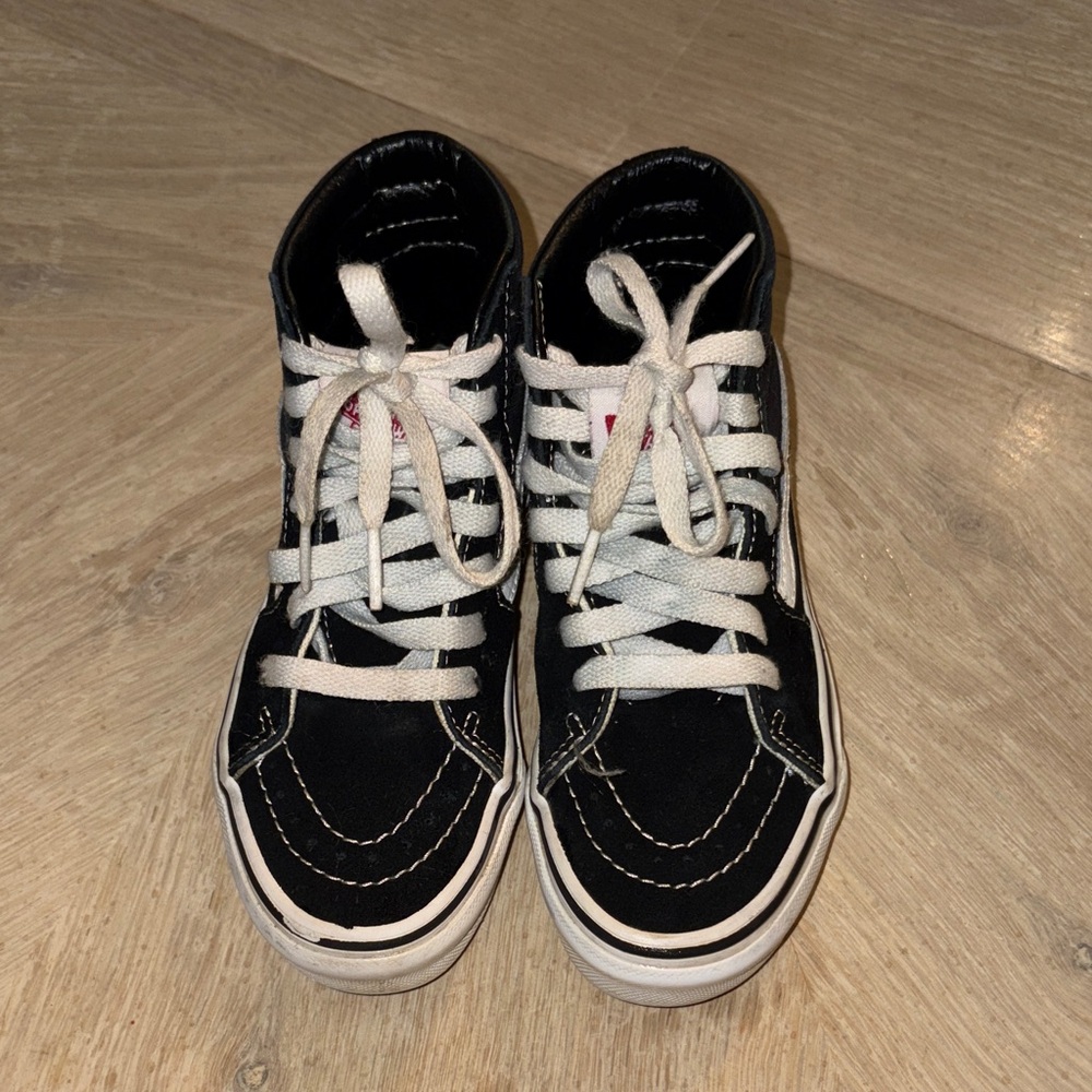 Kids Black and White High-Top Vans